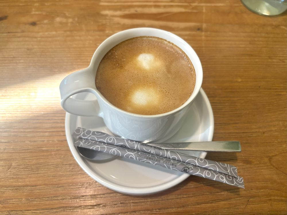 COFFEE&CAKES MountainHut カフェラテ