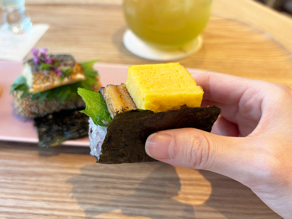 YMY-GYOKURO-TEAROOMのおにぎり