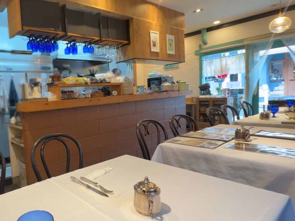 cafe-ennnの内観