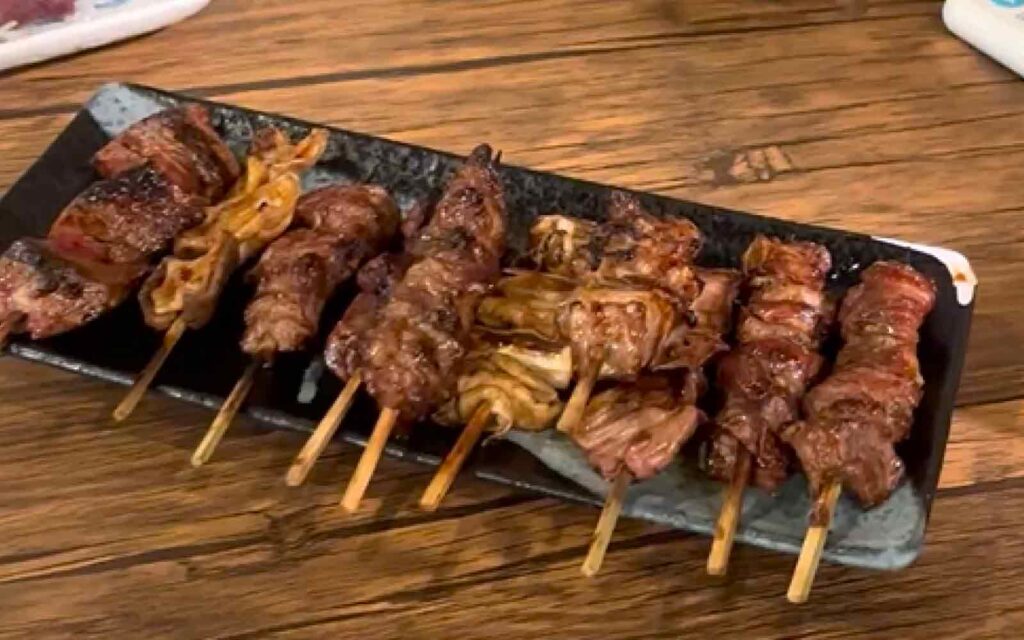 もつ焼きばん_串