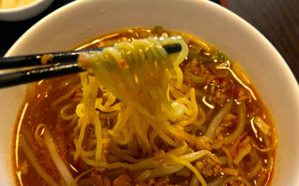 ウェイウェイ台所-用賀本店_ラーメン