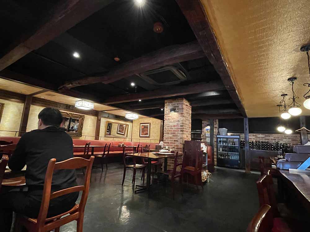 カフェ-ラ・ボエム-桜新町店の内観