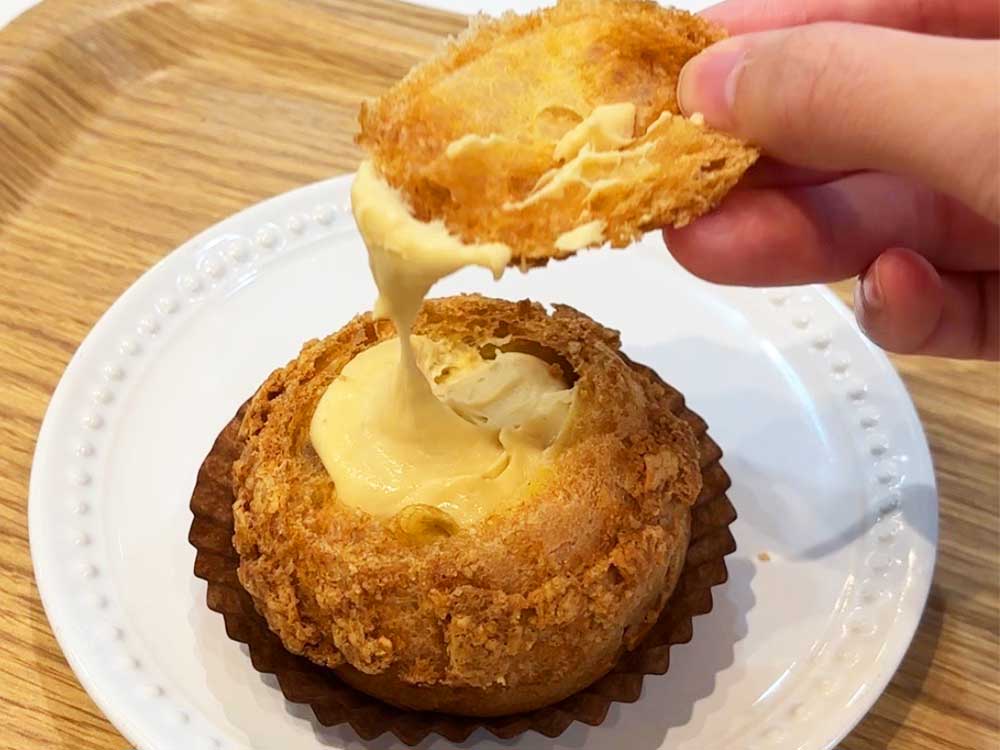 タトル明大前洋菓子店のシュークリーム