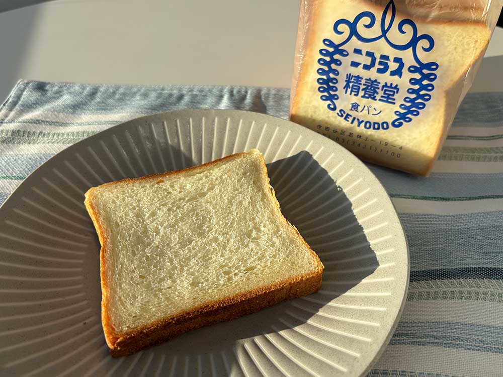 ニコラス精養堂の食パン1枚
