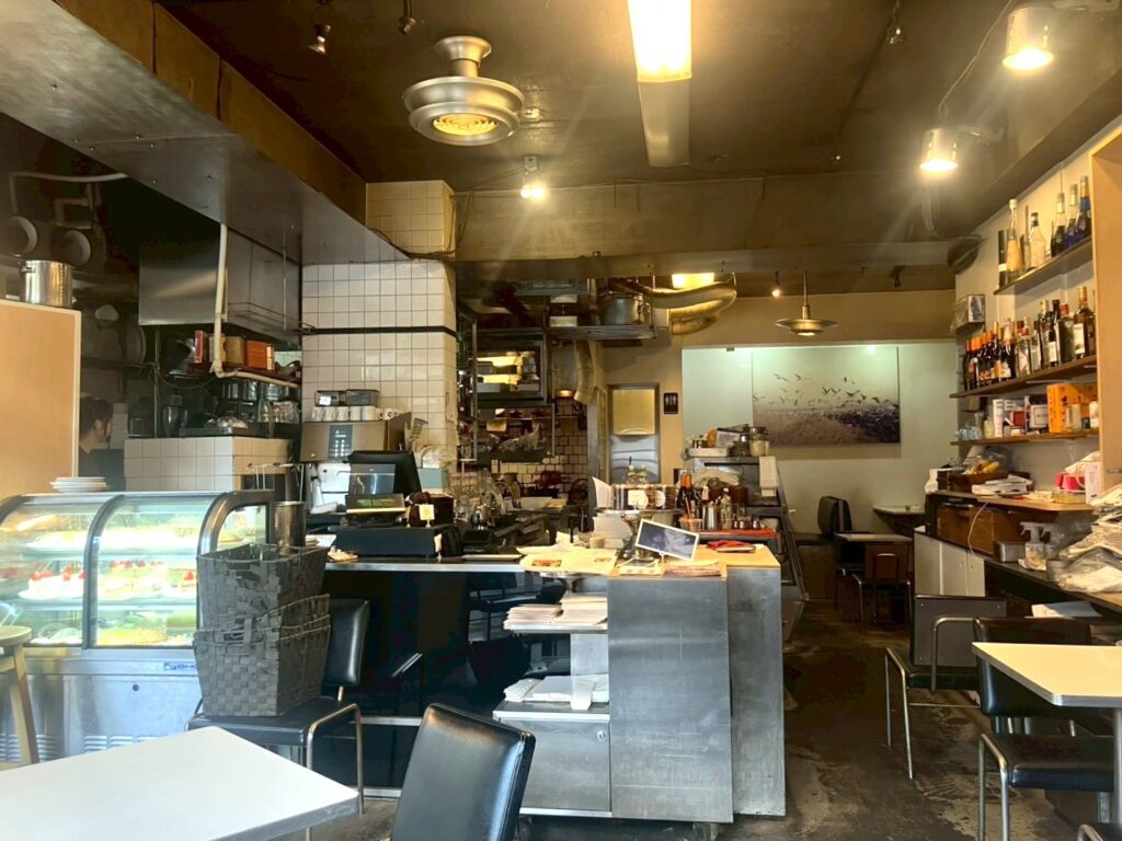 バワリーキッチン 店内