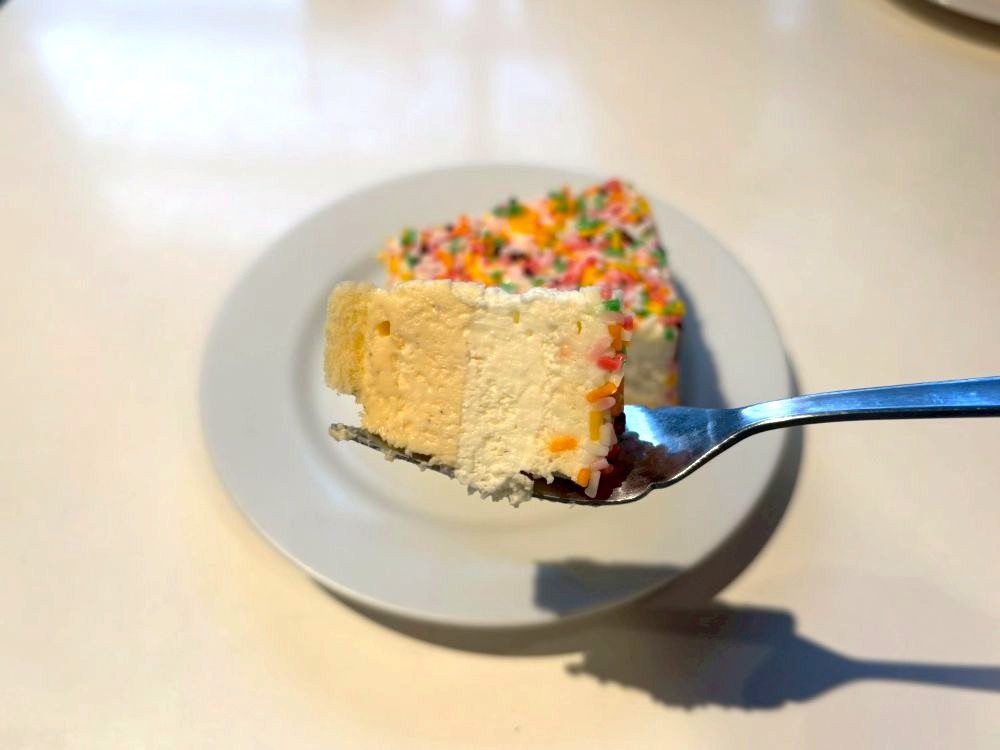 バワリーキッチン スプリンクルケーキ