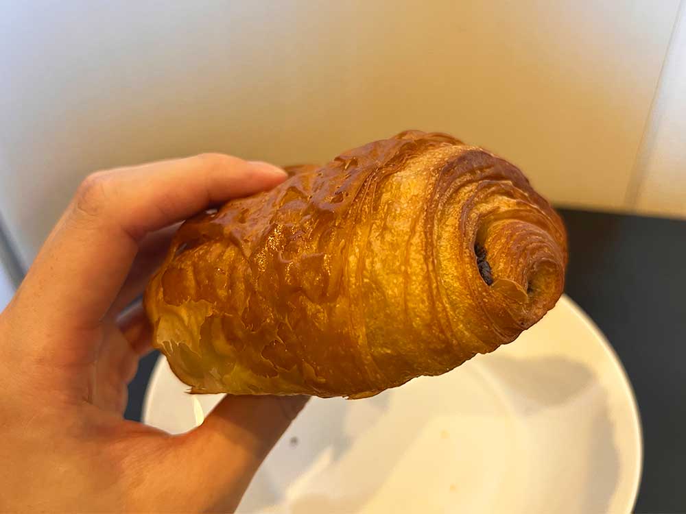 ブルーパピーベーカリーのパン・オ・ショコラ