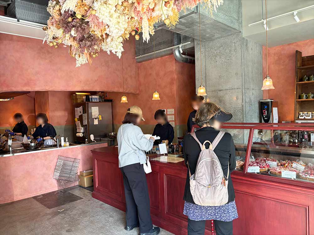 プリンセスタルトの内観