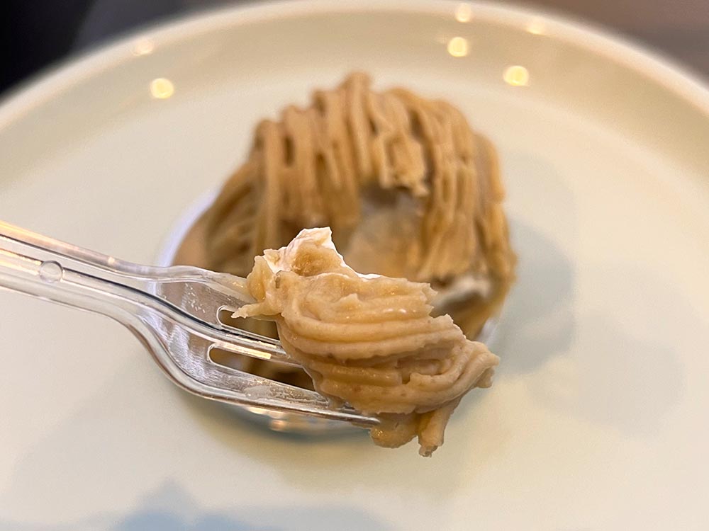 プレジールのモンブランの接写