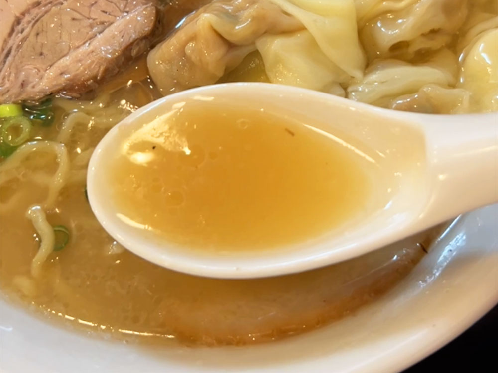 ラーメン茂木のスープ