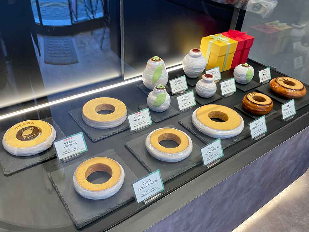 ヴィヨンのショーケース