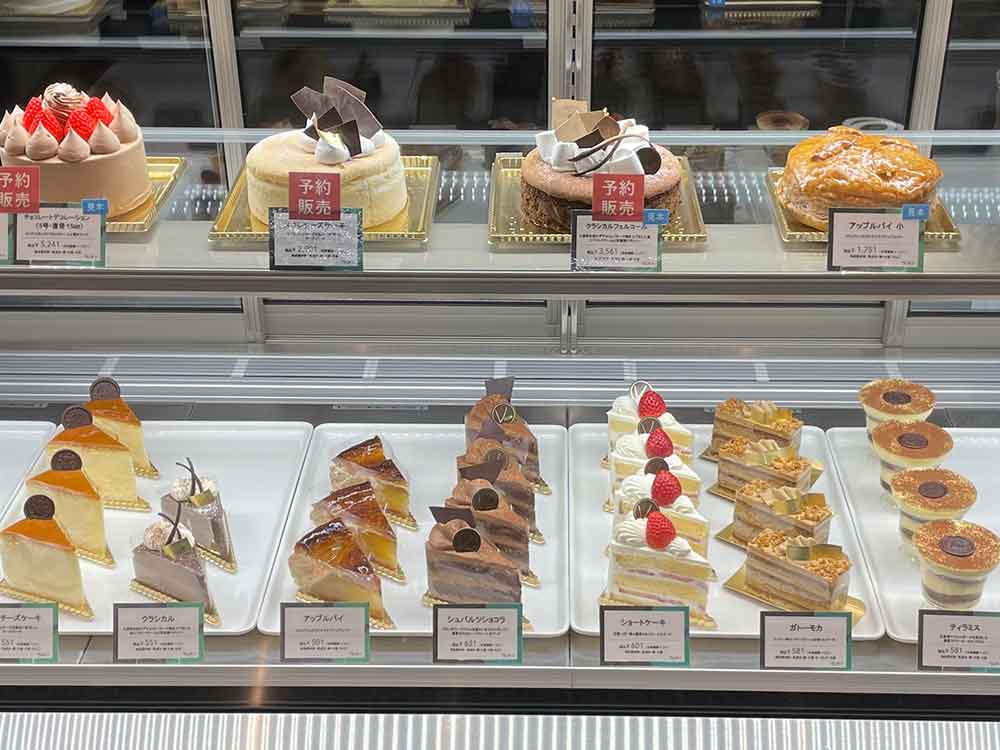 ヴィヨンのショーケース2