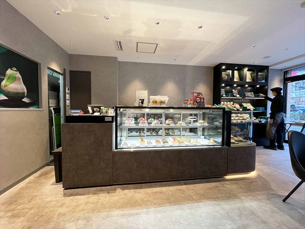 ヴィヨンの内観