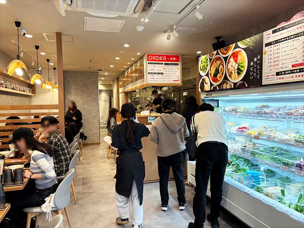 七宝麻辣湯の内観