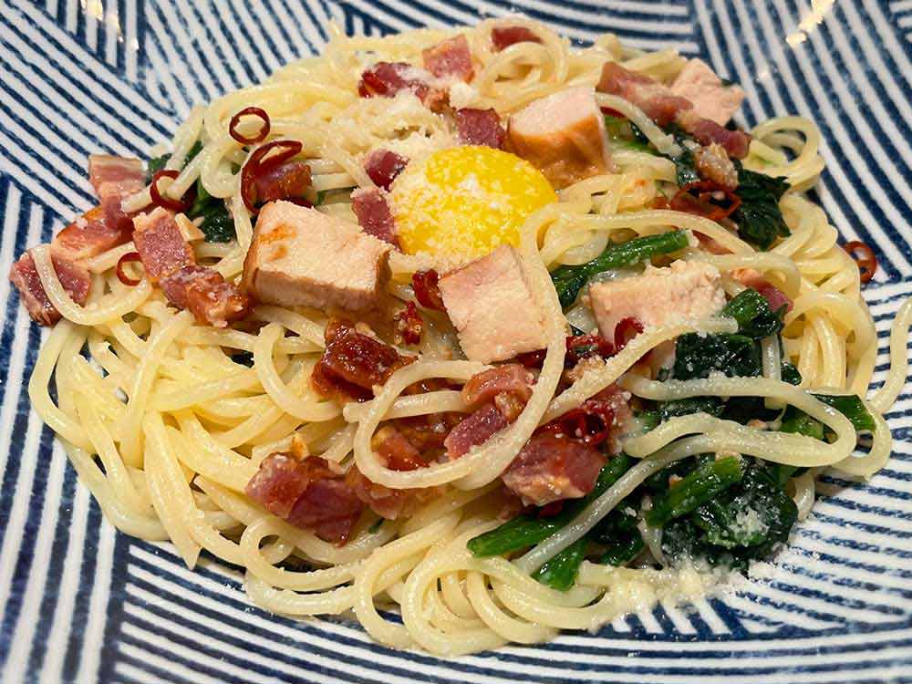 北海道生パスタ麦と卵のペペたま
