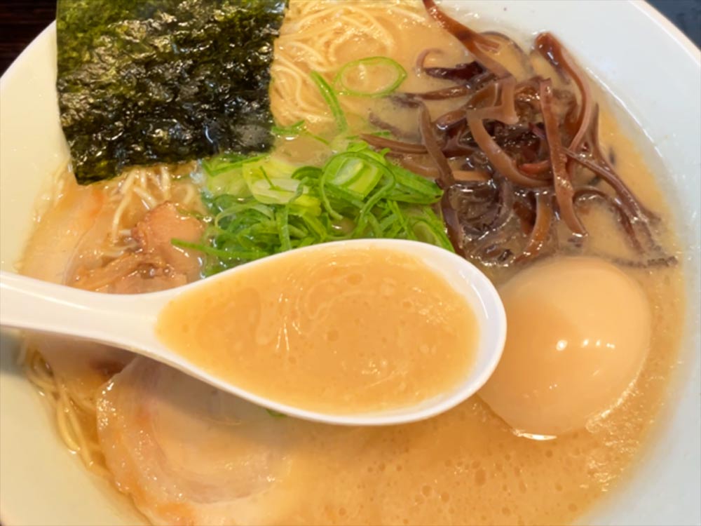 博多濃麻呂のスープ