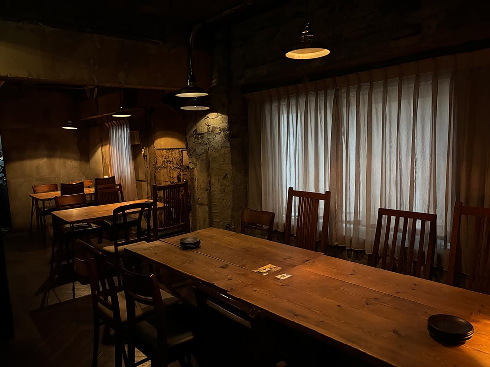 燻製201号室の内観3階