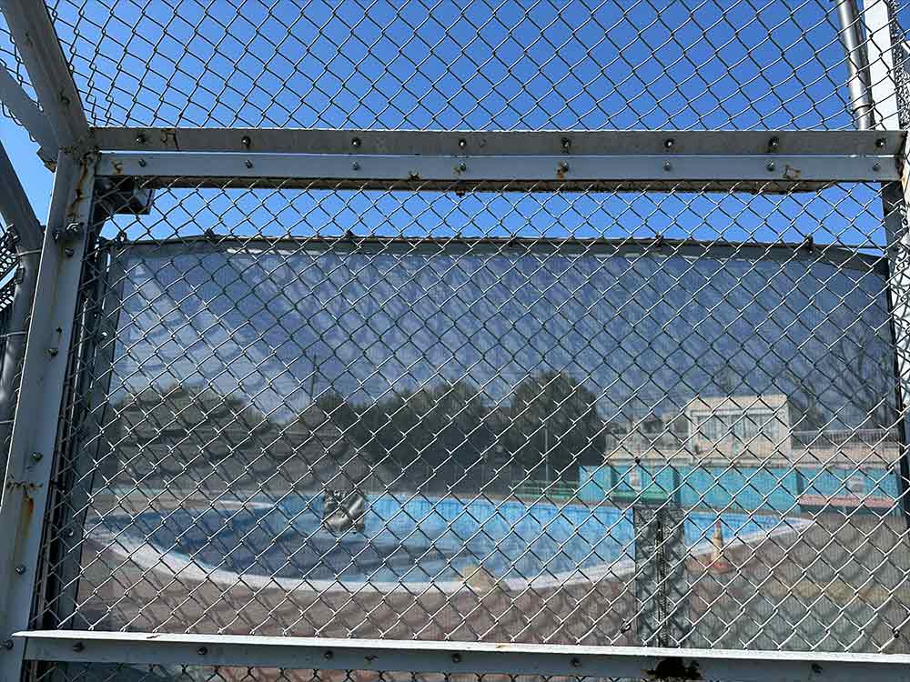 玉川野毛町公園のプール