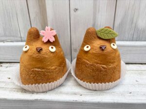 はむちゃんシュークリーム工房 白髭のシュークリーム工房｜世田谷代田】ジブリ公認のトトロ