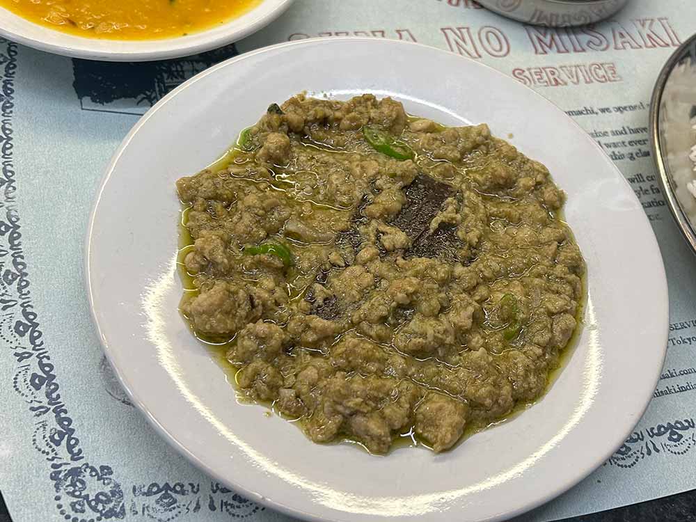 砂の岬のチキンキーマ